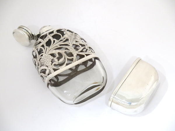 5 5/8" Sterling Silver Glass Antique American Grapevine Flask w/ Detachable Cup