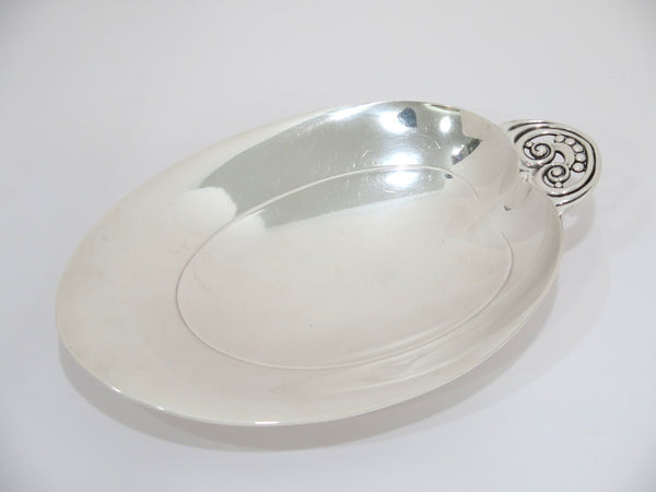 10.5 in Sterling Silver Tiffany & Co. Antique Leaf-Shaped Footed Candy Nut Dish