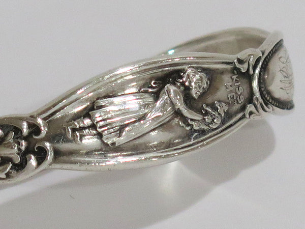 3 7/8 in - Sterling Silver Wallace Antique "Hey Diddle Diddle" Baby Spoon