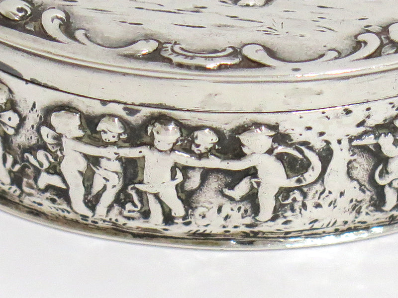 2 7/8 in - European Silver Antique German Two Cupids Snuff Box