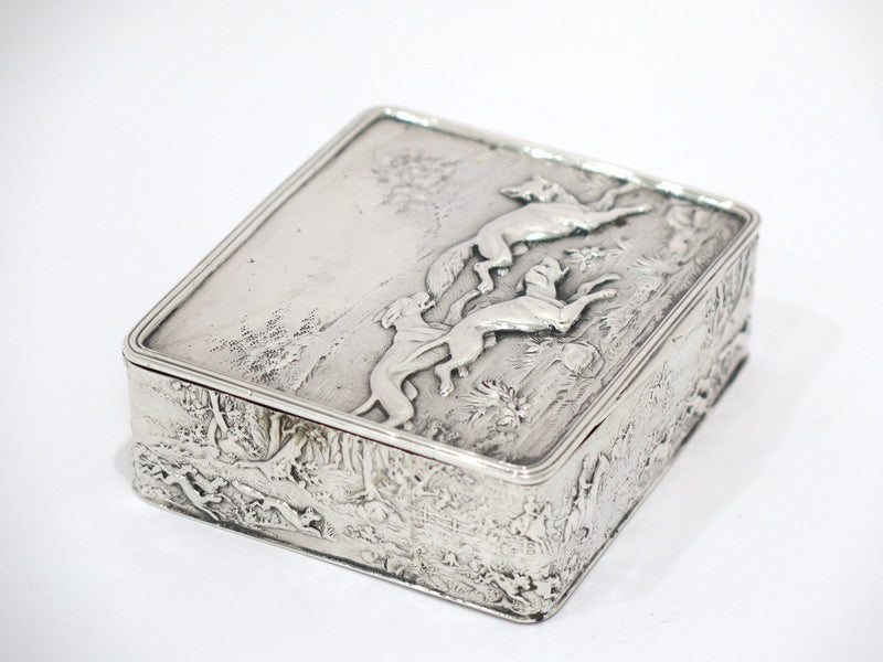3.5 in - European Silver Antique German Fox Hunting Snuff Box