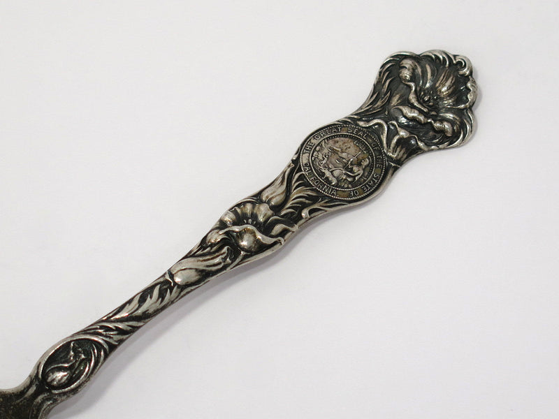 5 7/8 in - Sterling Silver Wallace Antique California Seal Flower Teaspoon