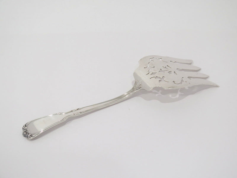 9.25 in - Sterling Silver Reed & Barton Antique Openwork Serving Fork