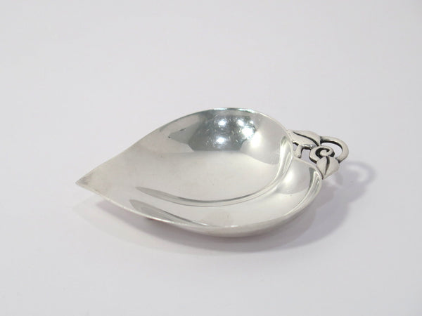 3.25 in - Sterling Silver Tiffany & Co. Antique Leaf-Shaped Candy Nut Dish