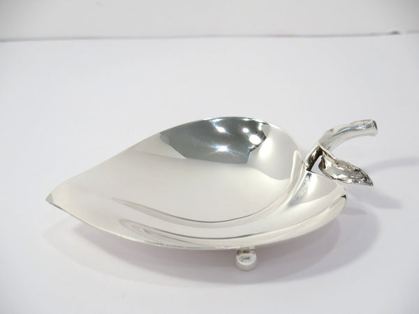 5 7/8 in - Sterling Silver Tiffany & Co. Antique Leaf-Shaped Candy Nut Dish