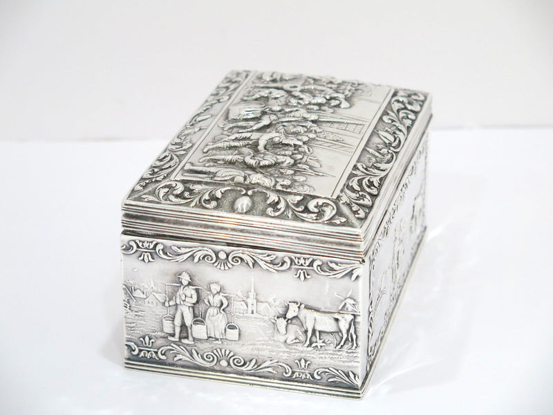 6 1/8 in - European Silver Antique Dutch Military Men Scene Box