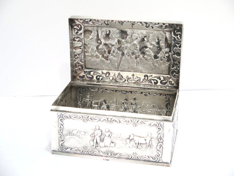 6 1/8 in - European Silver Antique Dutch Military Men Scene Box