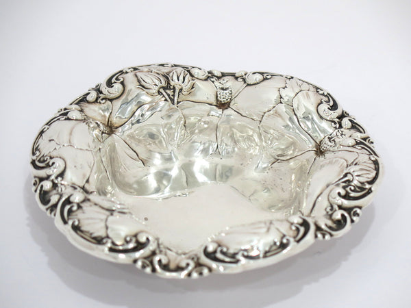 5.75 in - Sterling Silver Antique American Hibiscus Candy Nut Dish