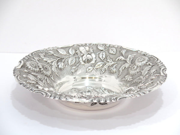 9 in Sterling Silver Jacobi & Jenkins Antique Floral Repousse Round Serving Bowl