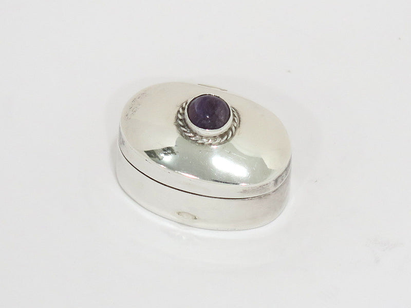 1 3/8 in - Sterling Silver Taxco Vintage Mexican Amethyst Center Oval Pill Box