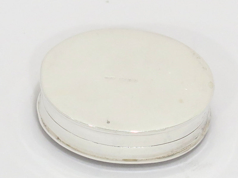 1 3/8 in - Sterling Silver Vintage London Import Mark Carnelian Oval Pill Box