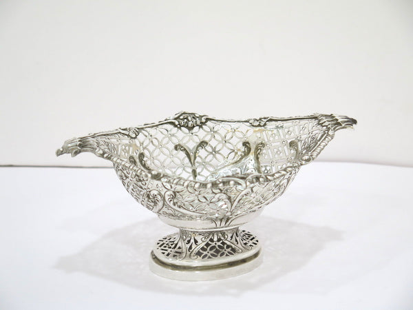 8.75 in - Sterling Silver Antique English Floral Pattern Footed Candy Nut Basket