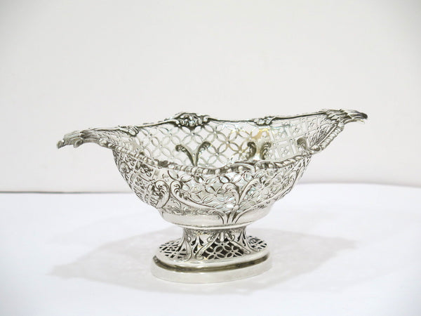 8.75 in - Sterling Silver Antique English Floral Pattern Footed Candy Nut Basket