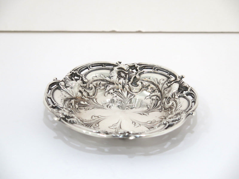 5.5 in Sterling Silver Reed & Barton Antique Floral Scroll Round Candy Nut Dish