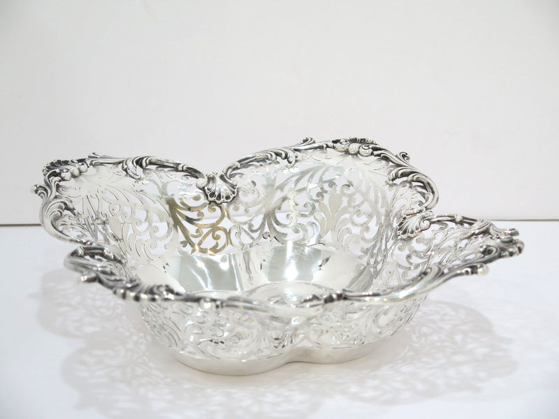 10 in - Sterling Silver Howard Sterling Co. Antique Flower-Shaped Serving Basket