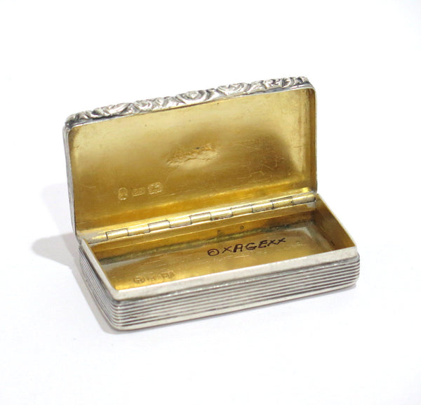 2 5/8 in - Sterling Silver Gold Wash Interior Antique English Georgian Snuff Box
